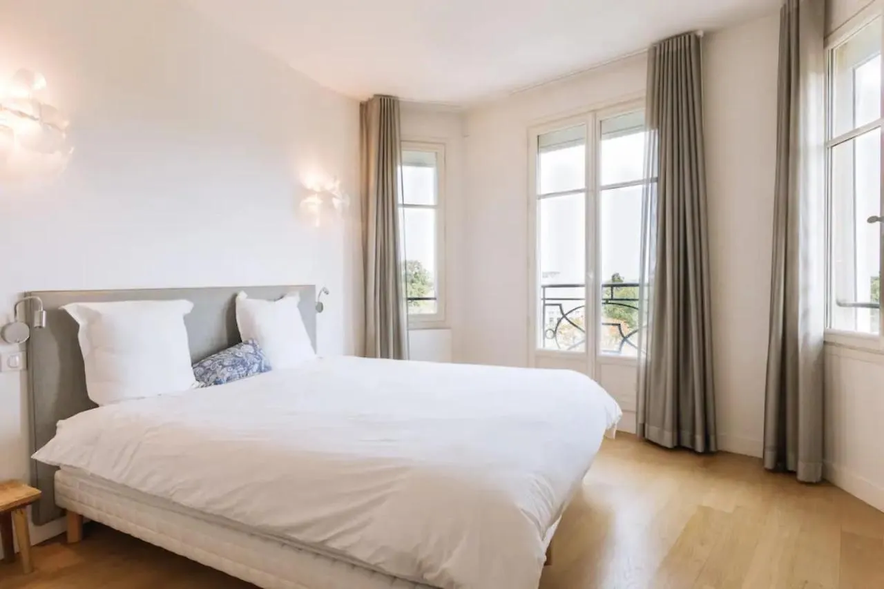 Central&Spacious 2Bd Apart For 4 In Champs Elysees Paris 0*,  Fransa